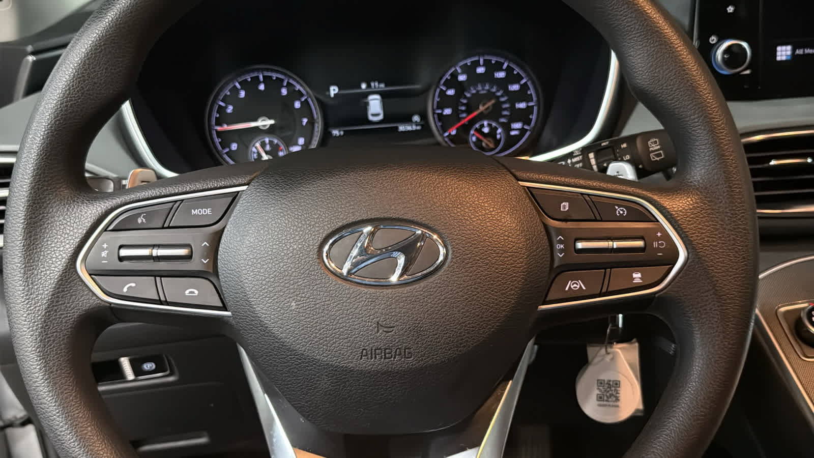 Used 2023 Hyundai Santa Fe SE AWD/4WD image 11