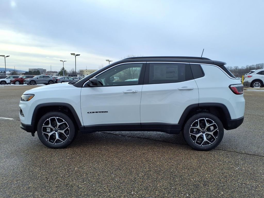 New 2026 Jeep Compass Limited w/ Sun, Sound & Navigation Group AWD/4WD image 11