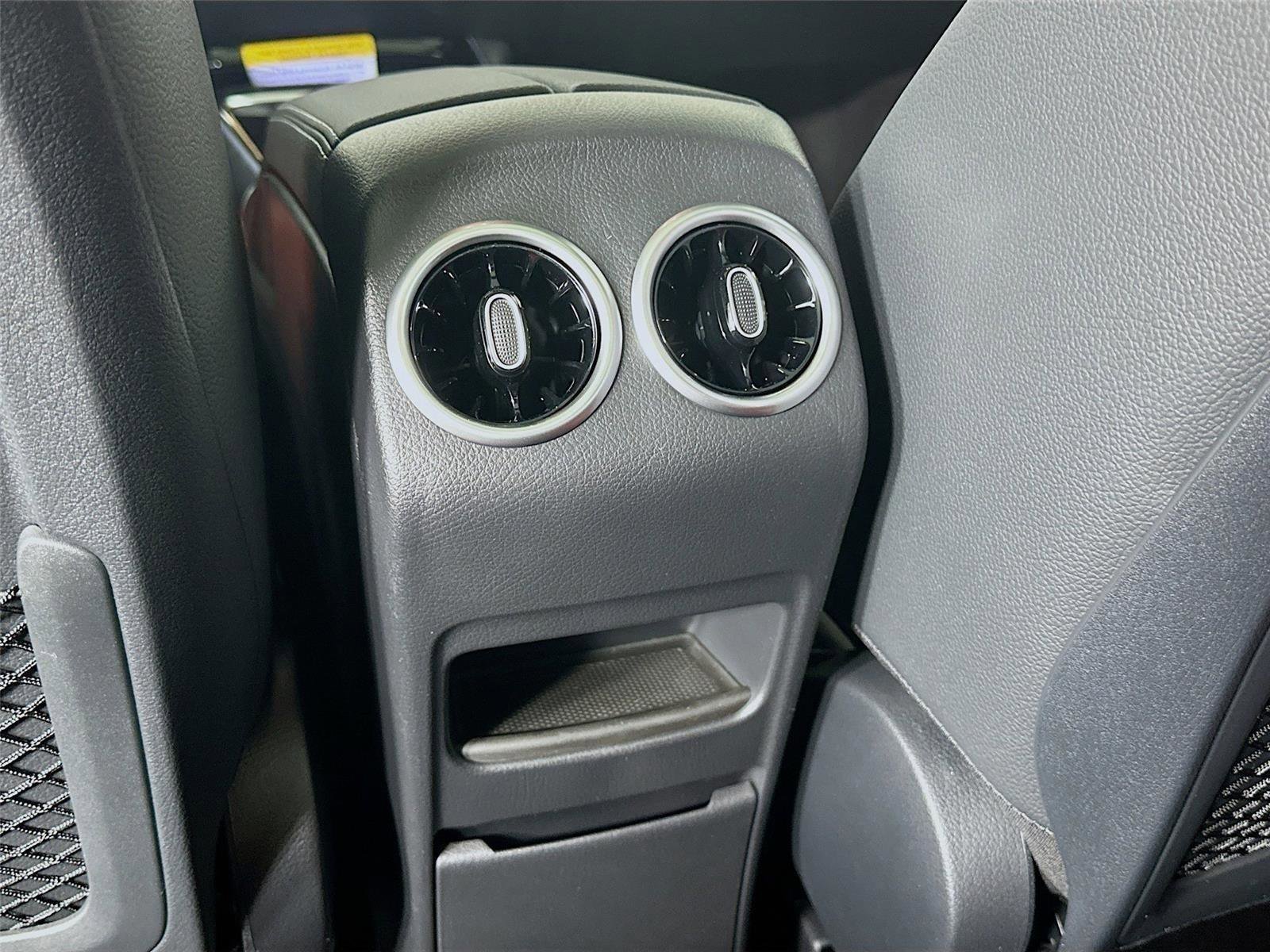 Certified 2026 Mercedes-Benz GLA 250 4MATIC image 32