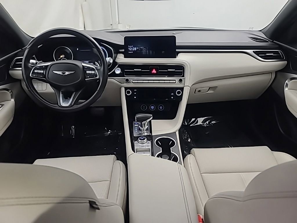 Used 2025 Genesis G70 2.5T AWD/4WD image 19