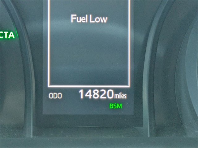 Used 2024 Toyota Camry SE image 10