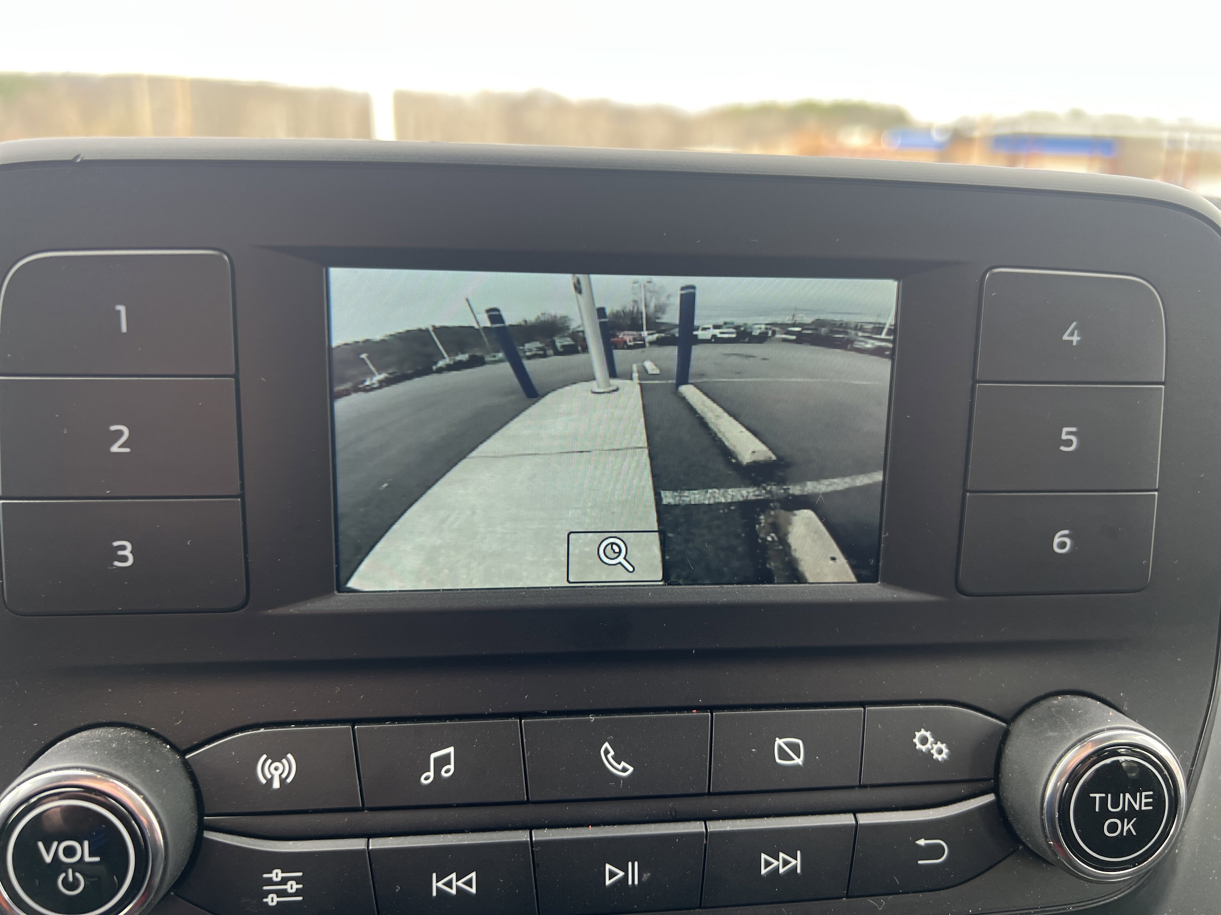 Used 2024 Ford Transit 250 Low Roof w/ Exterior Upgrade Package image 25