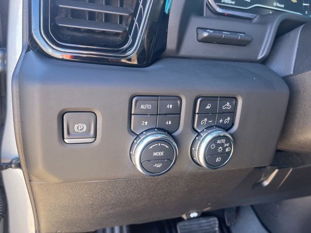 Used 2025 GMC Sierra 2500 AT4X w/ Snow Plow Prep/Camper Package image 28