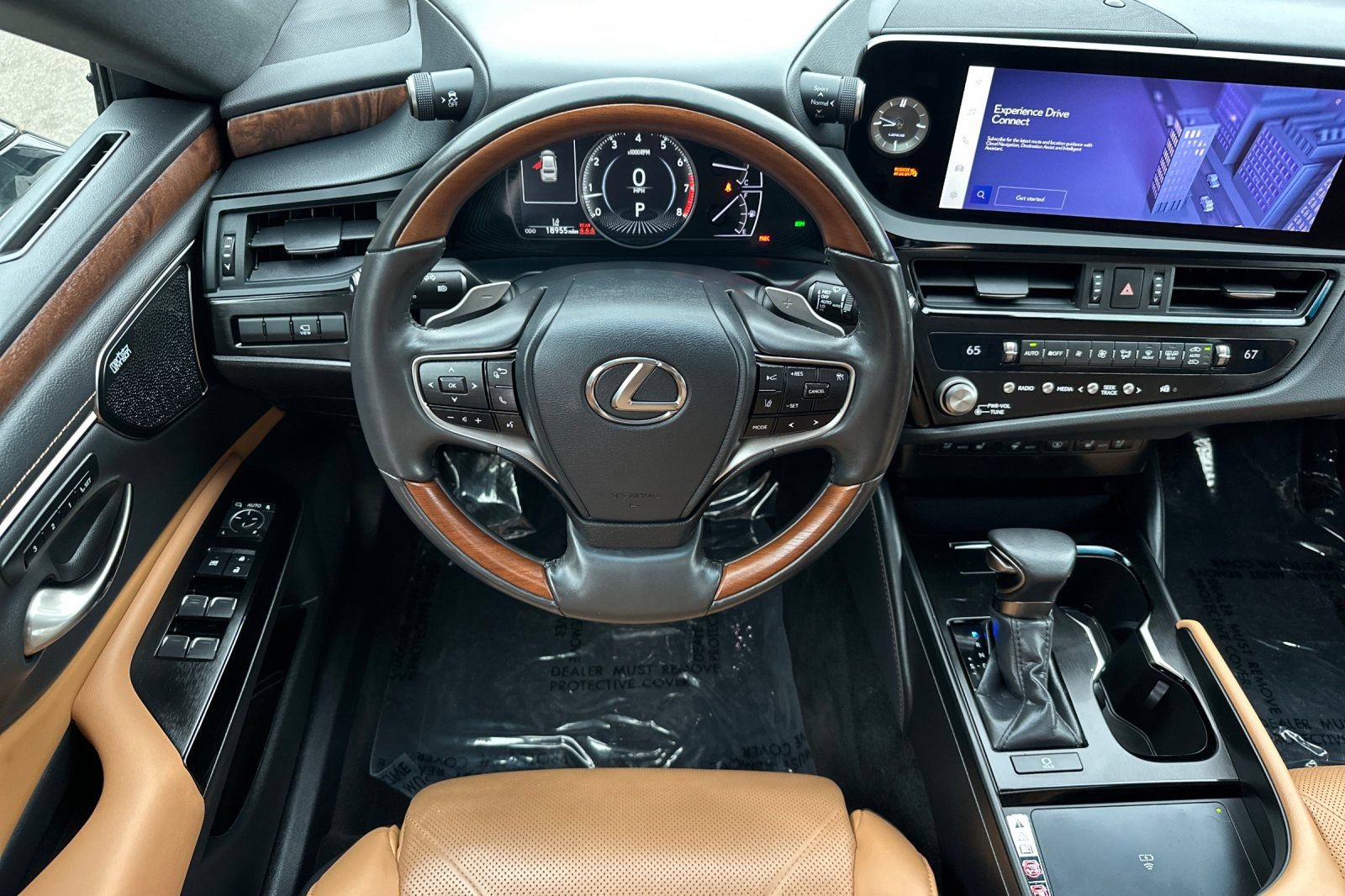 Used 2024 Lexus ES 350 w/ Accessory Package (Z1) FWD image 15