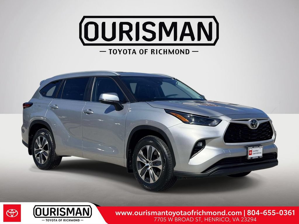 Used 2025 Toyota Highlander XLE