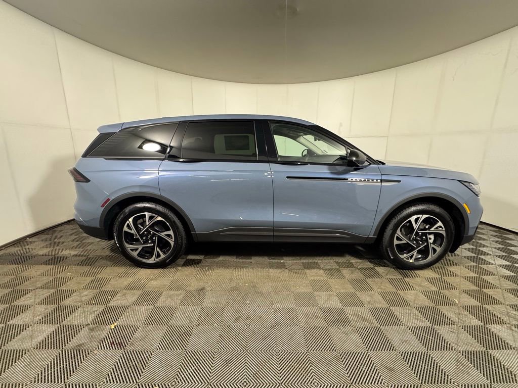 New 2026 Lincoln Nautilus Premier w/ Equipment Group 102A AWD/4WD image 6