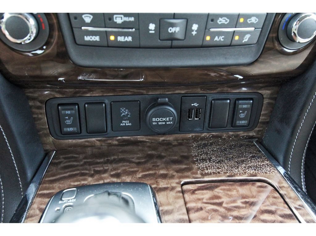 Used 2020 Nissan Armada SL w/ Premium Package RWD image 31