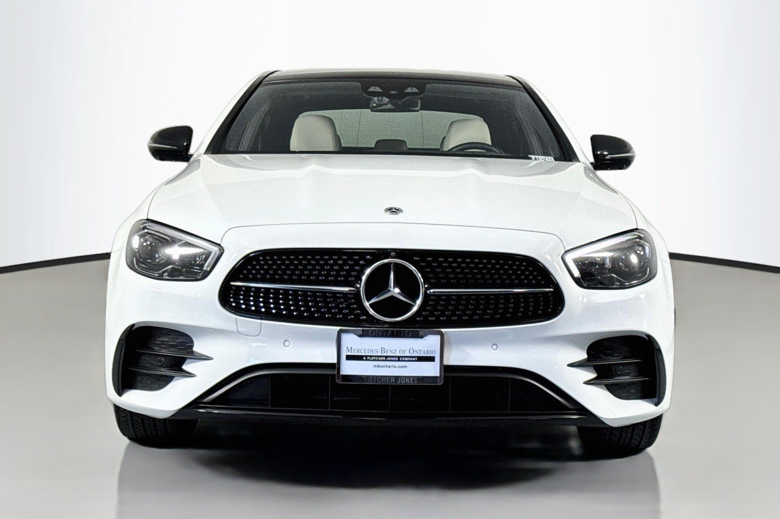 Certified 2023 Mercedes-Benz E 450 4MATIC Sedan w/ Premium Package image 3