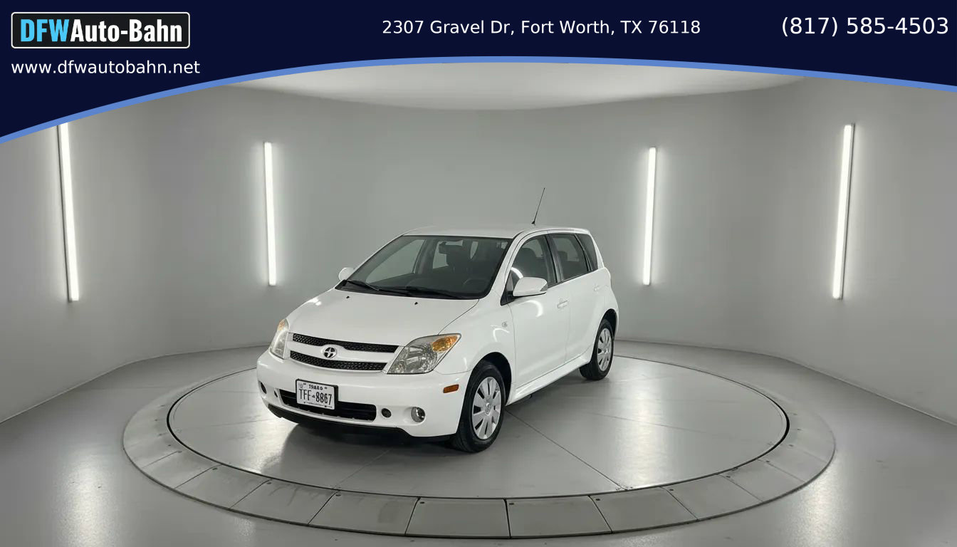 Used 2006 Scion xA Hatchback 4D image 1