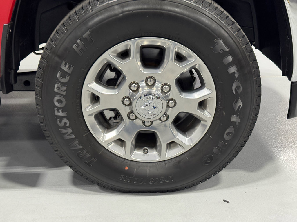 Used 2024 RAM 3500 Laramie image 15