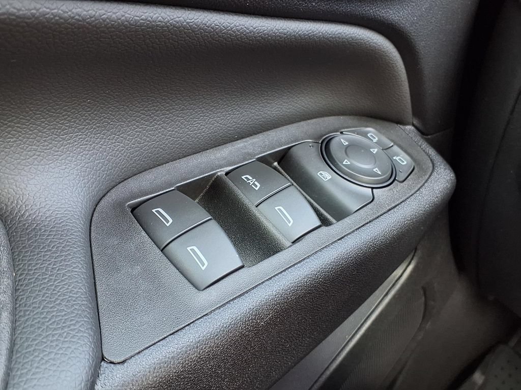 Used 2023 Chevrolet Equinox LT AWD/4WD image 22