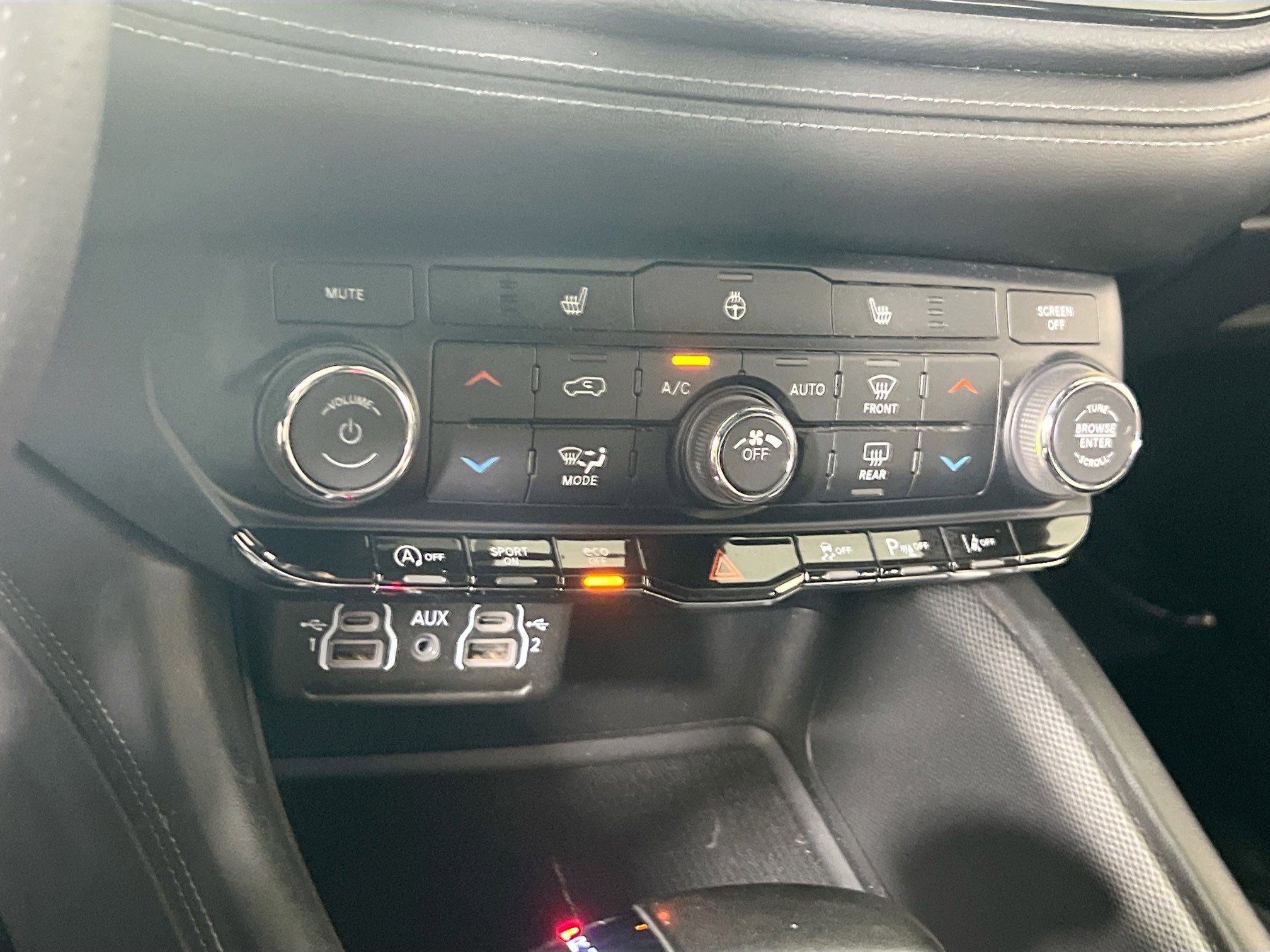 Used 2022 Dodge Durango GT image 15