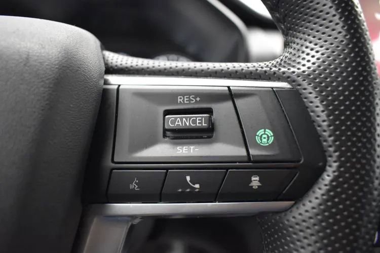 Used 2024 Mitsubishi Outlander FWD image 22