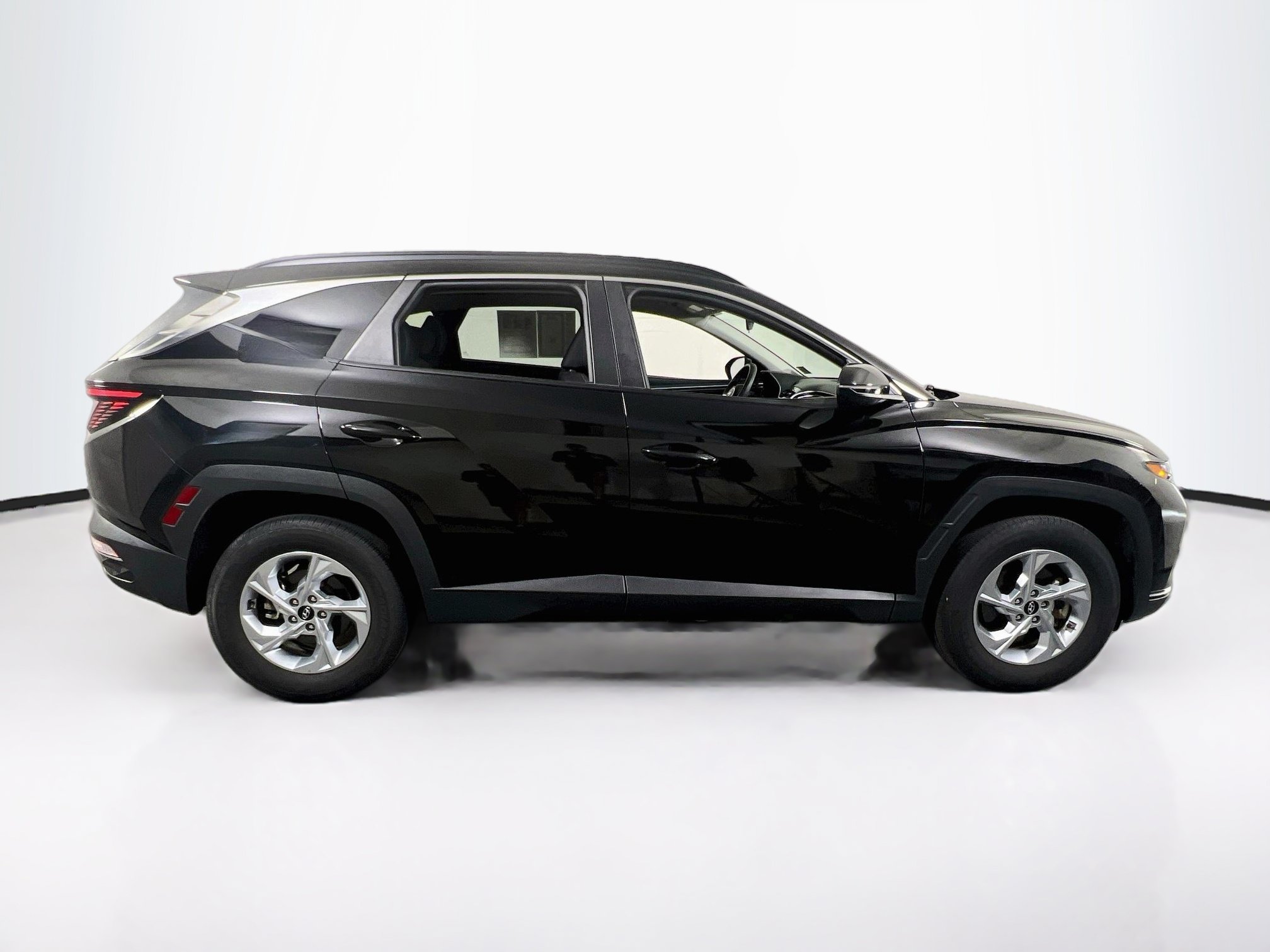 Used 2023 Hyundai Tucson SEL AWD/4WD image 4