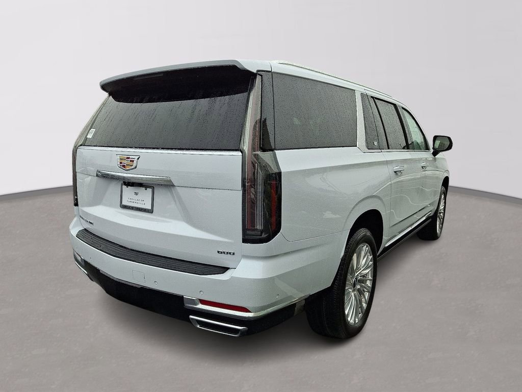 New 2026 Cadillac Escalade ESV Luxury w/ LPO, Floor Liner Package image 4
