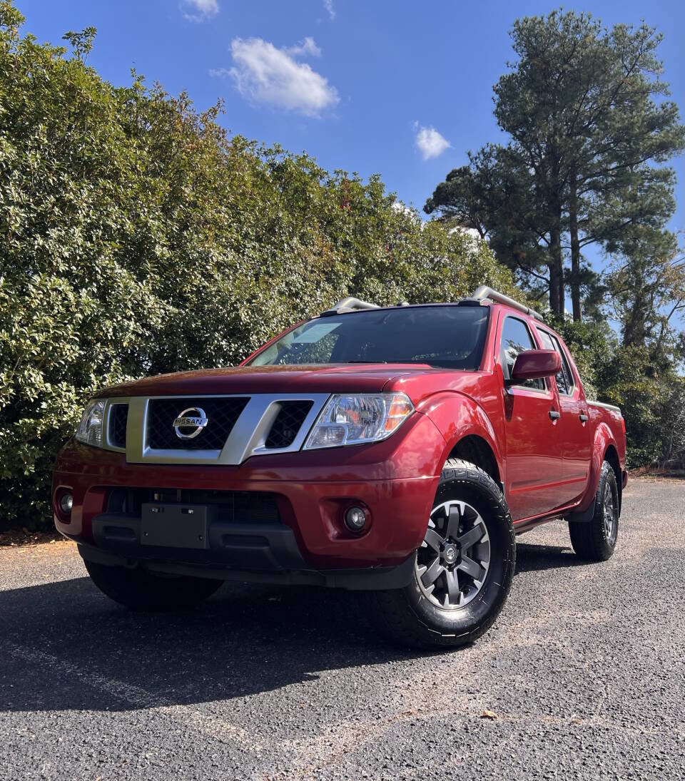 Used 2021 Nissan Frontier PRO-4X w/ Pro-4x Utility Package AWD/4WD image 2