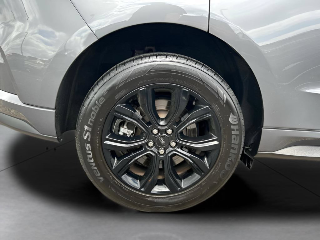 Used 2024 Ford Edge SE w/ Black Appearance Package AWD/4WD image 24