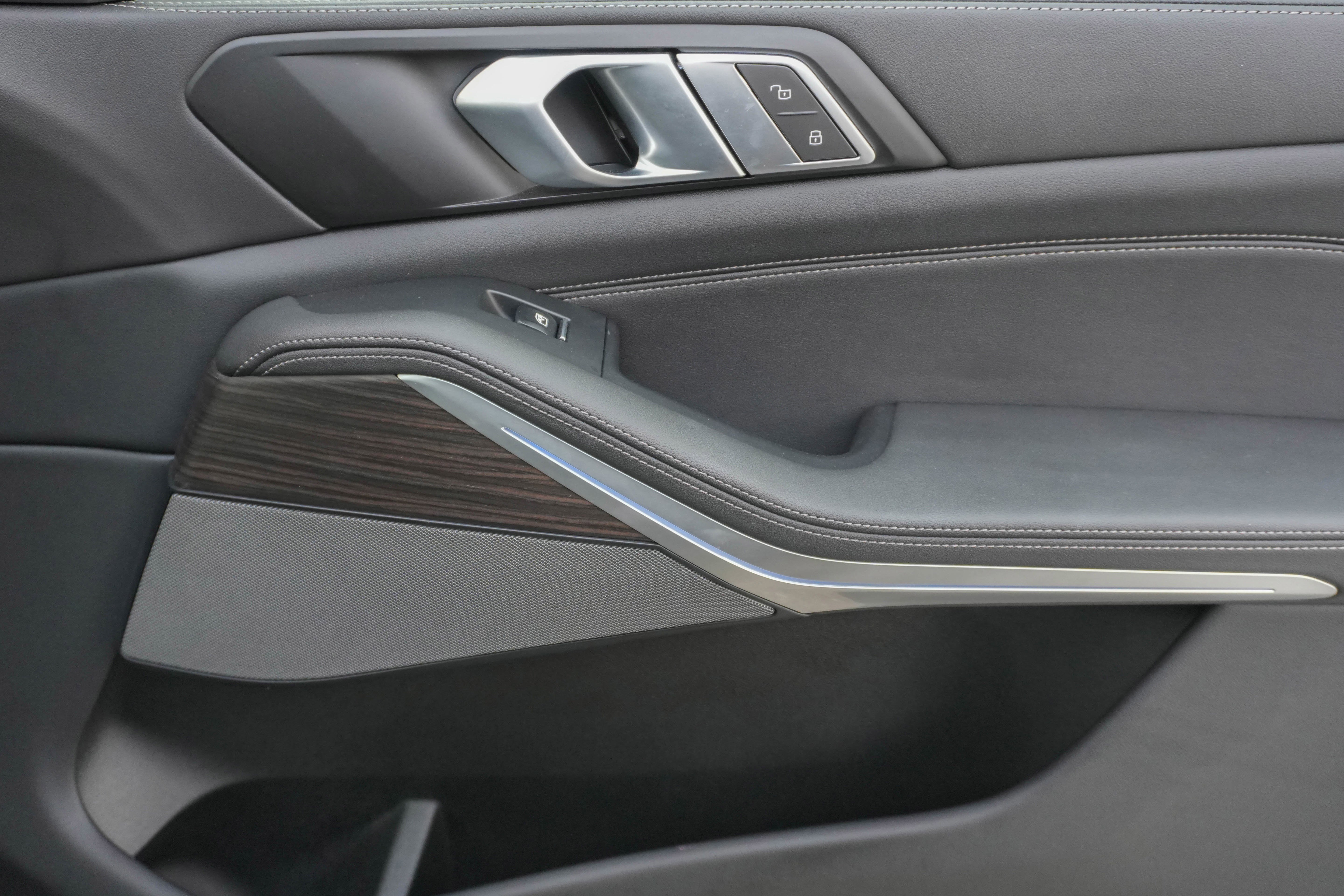 Certified 2024 BMW X5 sDrive40i w/ M Sport Package image 27