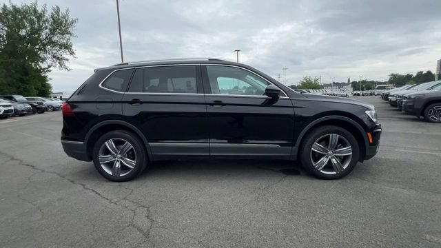 Used 2021 Volkswagen Tiguan SEL AWD/4WD image 9