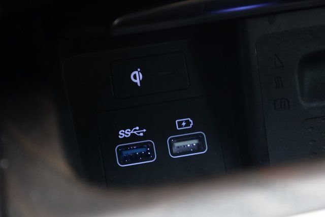 Used 2024 Genesis GV80 3.5T w/ Prestige Package image 19