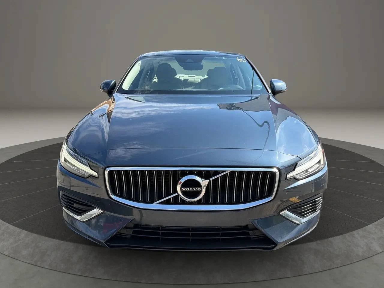 Used 2022 Volvo S60 T8 Inscription w/ Climate Package AWD/4WD image 2