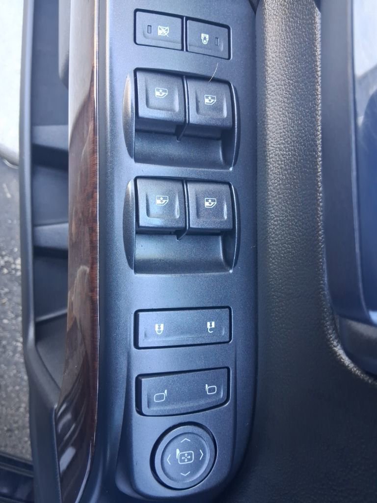 Used 2016 GMC Sierra 1500 SLE w/ SLE Value Package AWD/4WD image 18