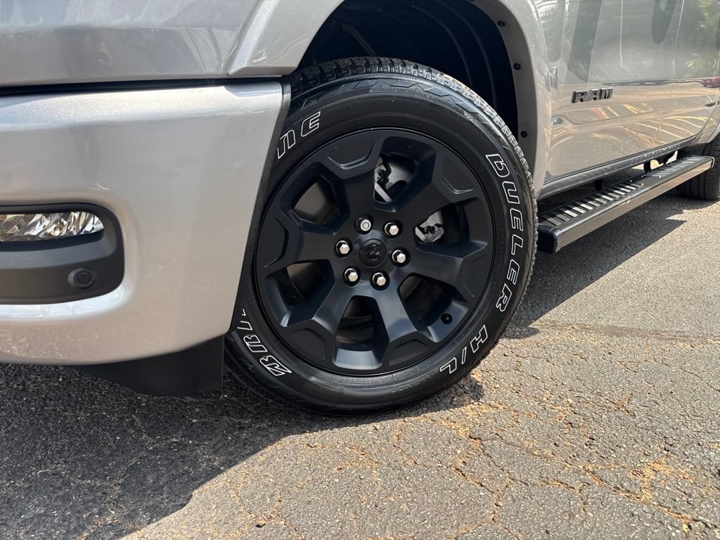 Used 2025 RAM 1500 Lone Star AWD/4WD image 2