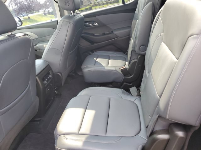 Used 2018 Chevrolet Traverse LT FWD image 14