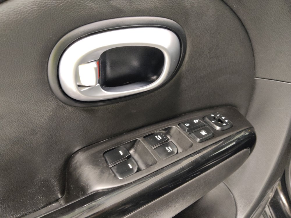 Used 2016 Kia Soul ! w/ Premium Package image 27