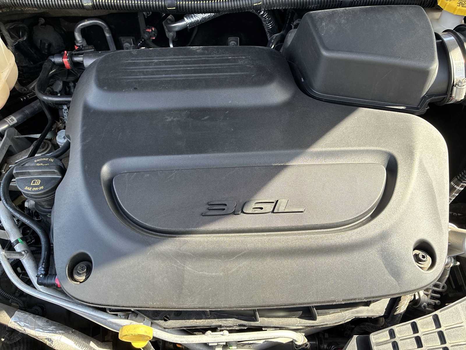Used 2023 Chrysler Pacifica Touring-L FWD image 17