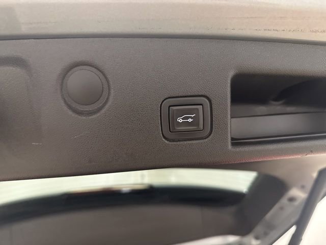 Used 2024 Chevrolet Equinox RS w/ RS Leather Package image 26