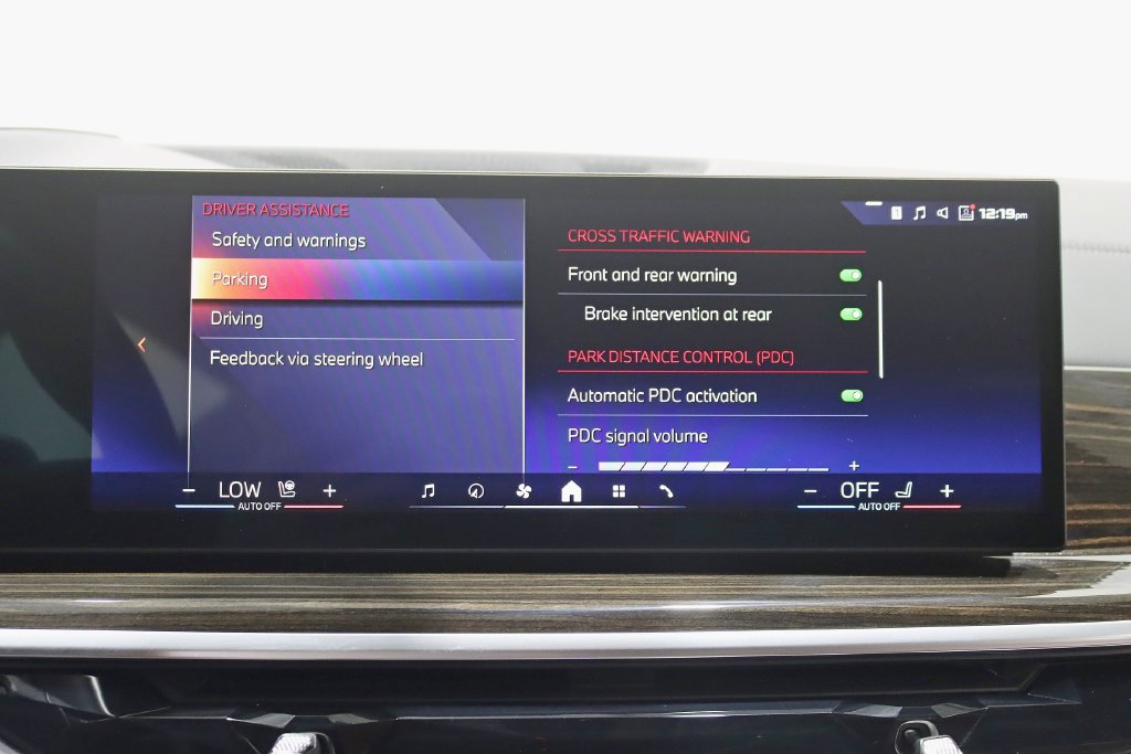 Used 2024 BMW X7 M60i w/ Executive Package AWD/4WD image 24