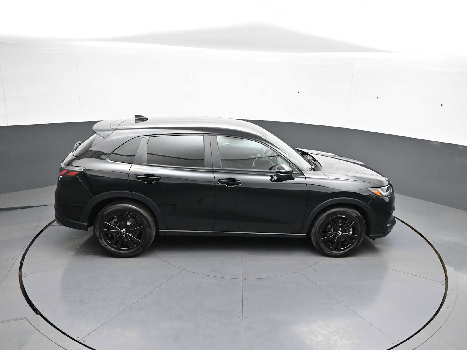 Certified 2027 Honda HR-V Sport image 36