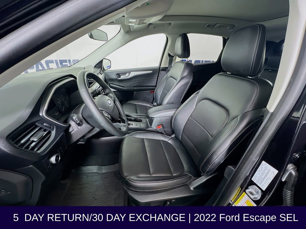 Used 2022 Ford Escape SEL image 13