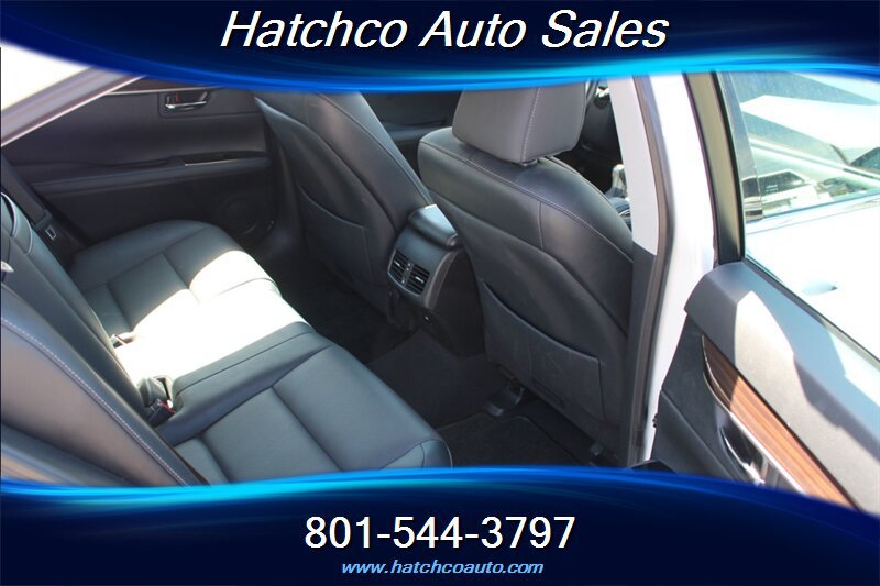 Used 2018 Lexus ES 350 w/ Navigation System Package FWD image 19