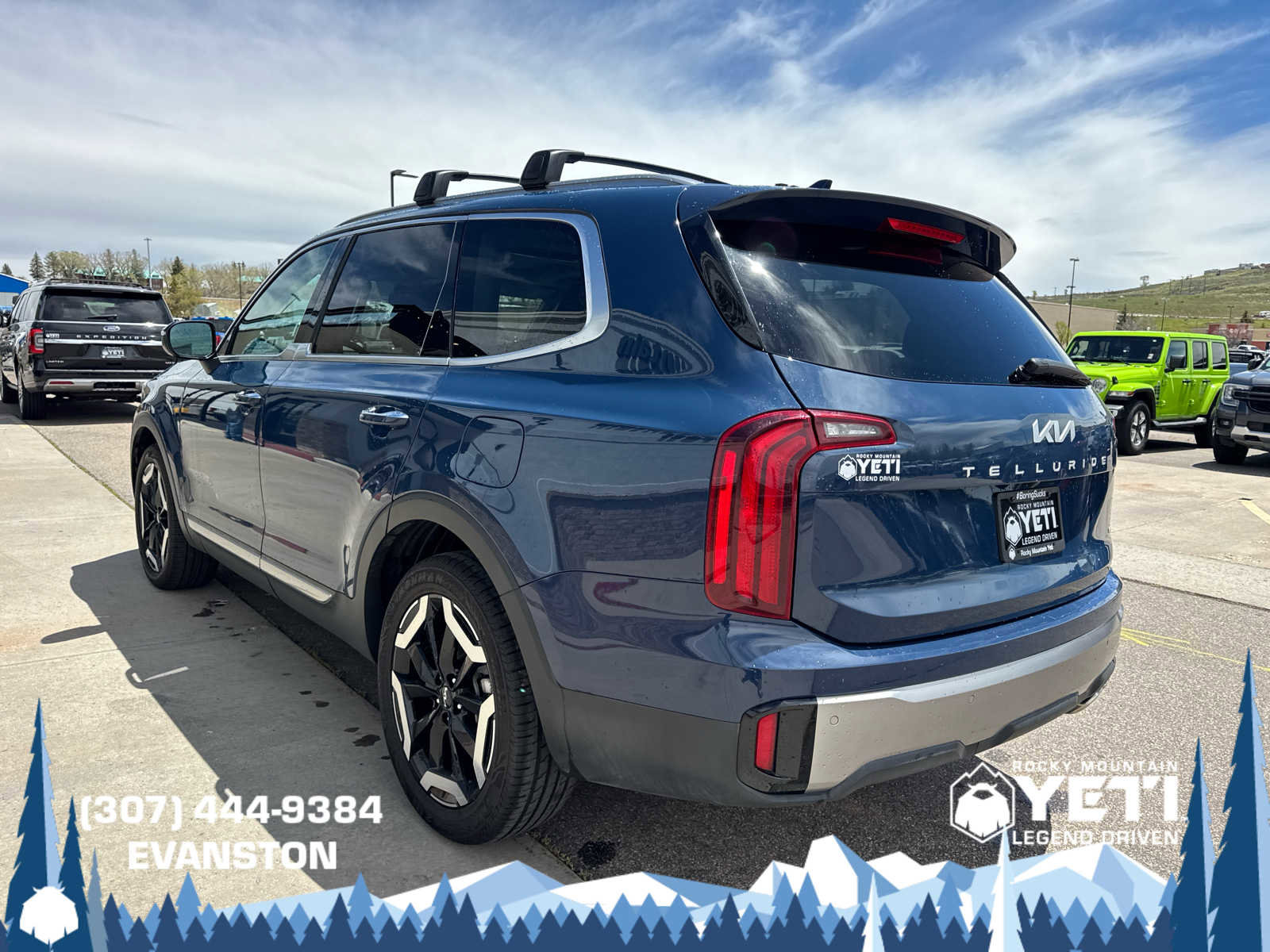 Used 2025 Kia Telluride S AWD/4WD image 5