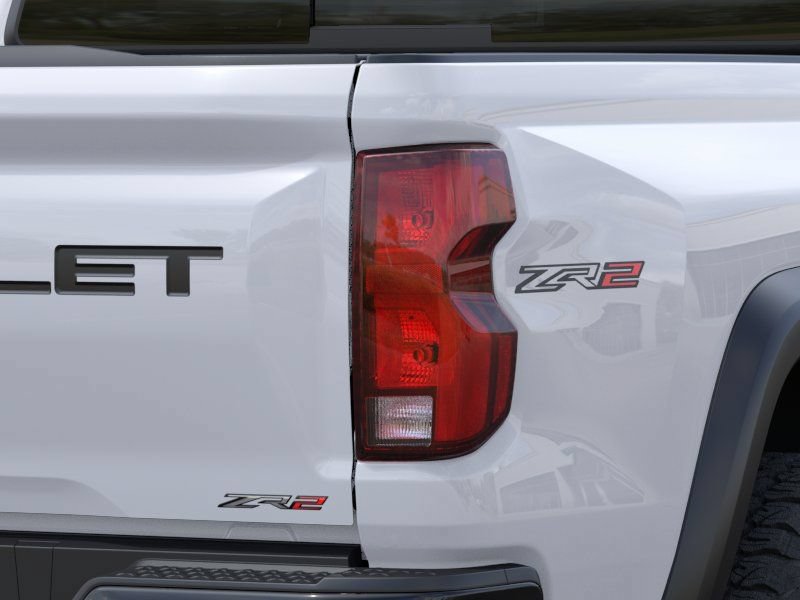 New 2026 Chevrolet Colorado ZR2 w/ Technology Package AWD/4WD image 11