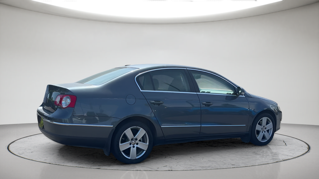 Used 2009 Volkswagen Passat Komfort FWD image 6
