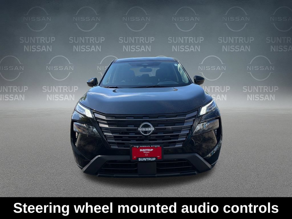 Used 2026 Nissan Rogue SV FWD image 10