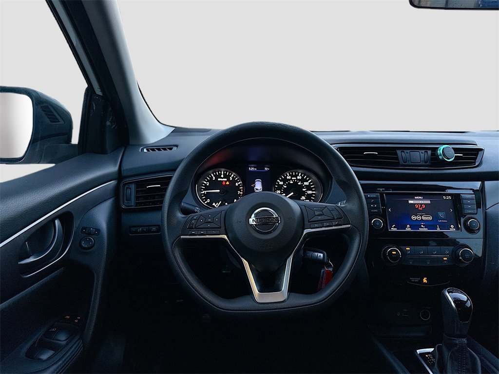 Used 2019 Nissan Rogue Sport S image 21