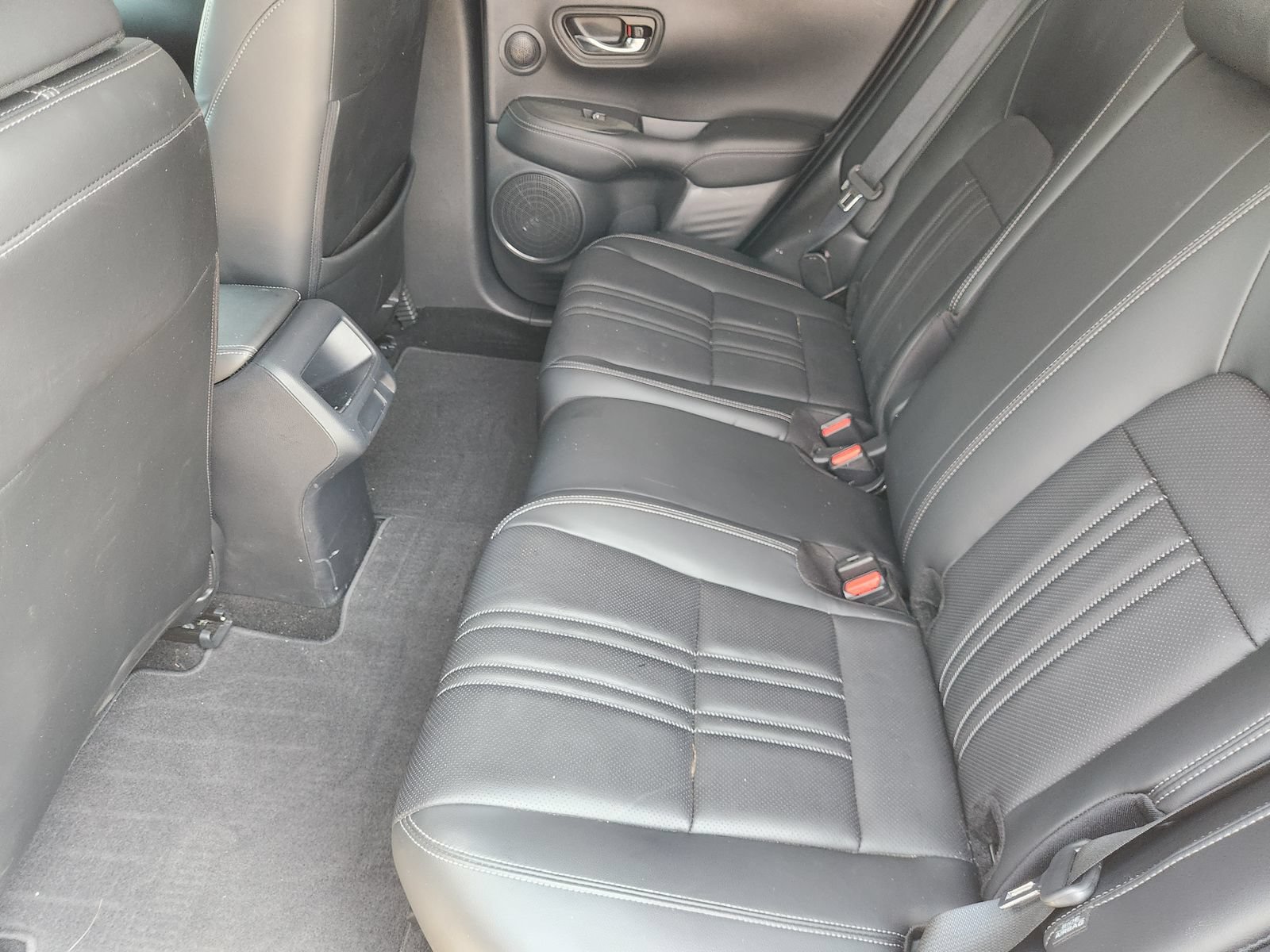 Used 2024 Honda HR-V EX-L image 35