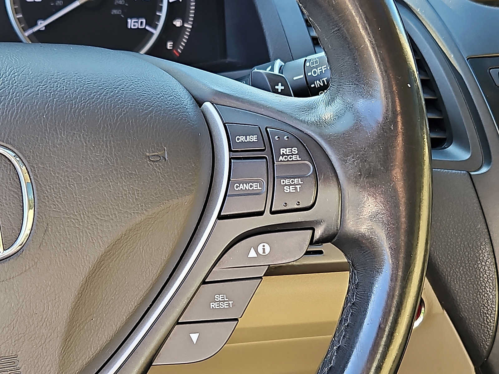 Used 2018 Acura RDX FWD image 23