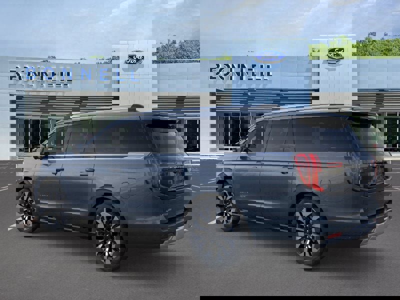 New 2025 Ford Expedition Max Platinum w/ Driver's Package image 4