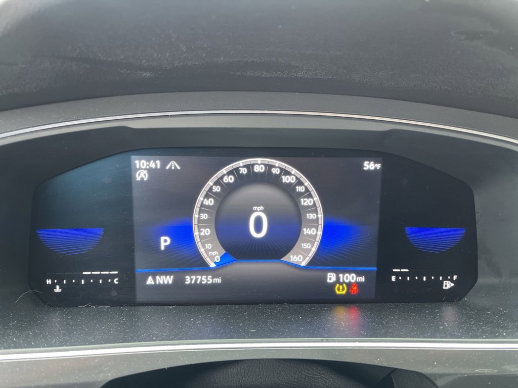 Used 2022 Volkswagen Tiguan SE image 12