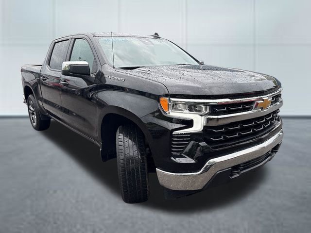 Used 2025 Chevrolet Silverado 1500 LT AWD/4WD image 5