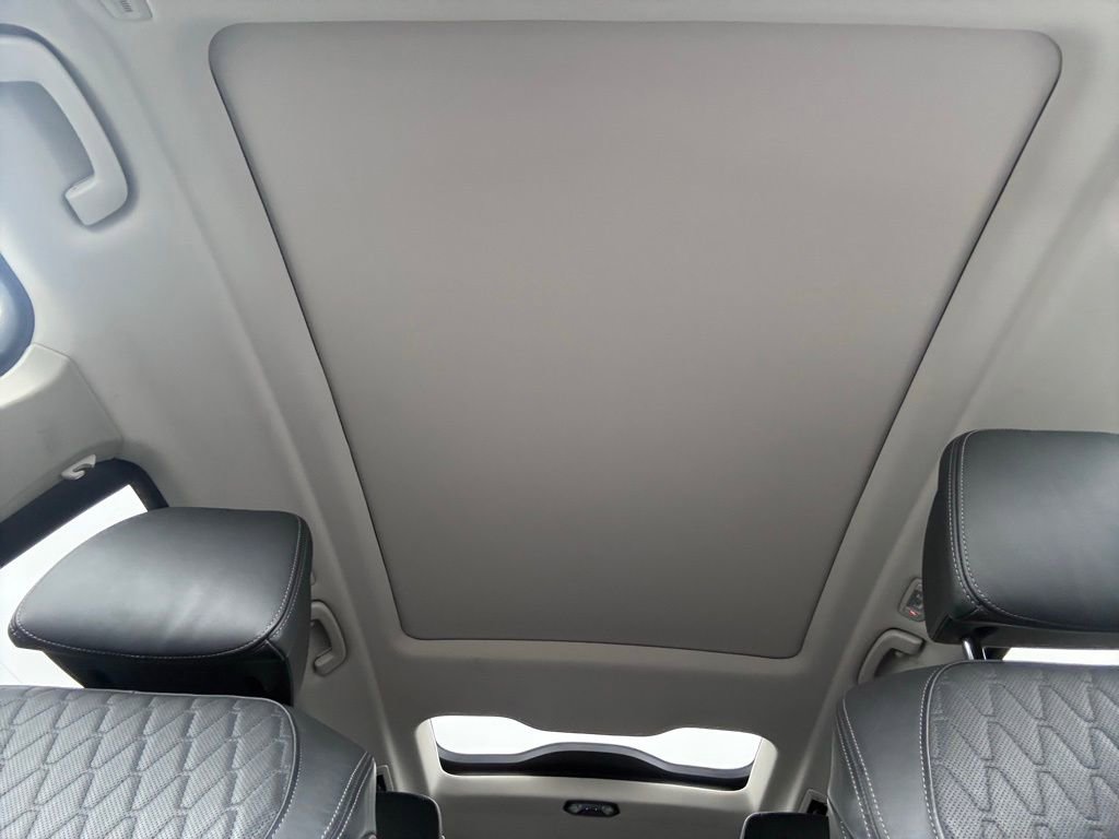 Used 2024 BMW X7 xDrive40i w/ Premium Package AWD/4WD image 57