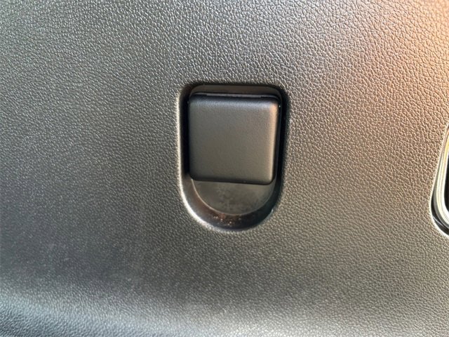 Used 2024 GMC Acadia Elevation image 43