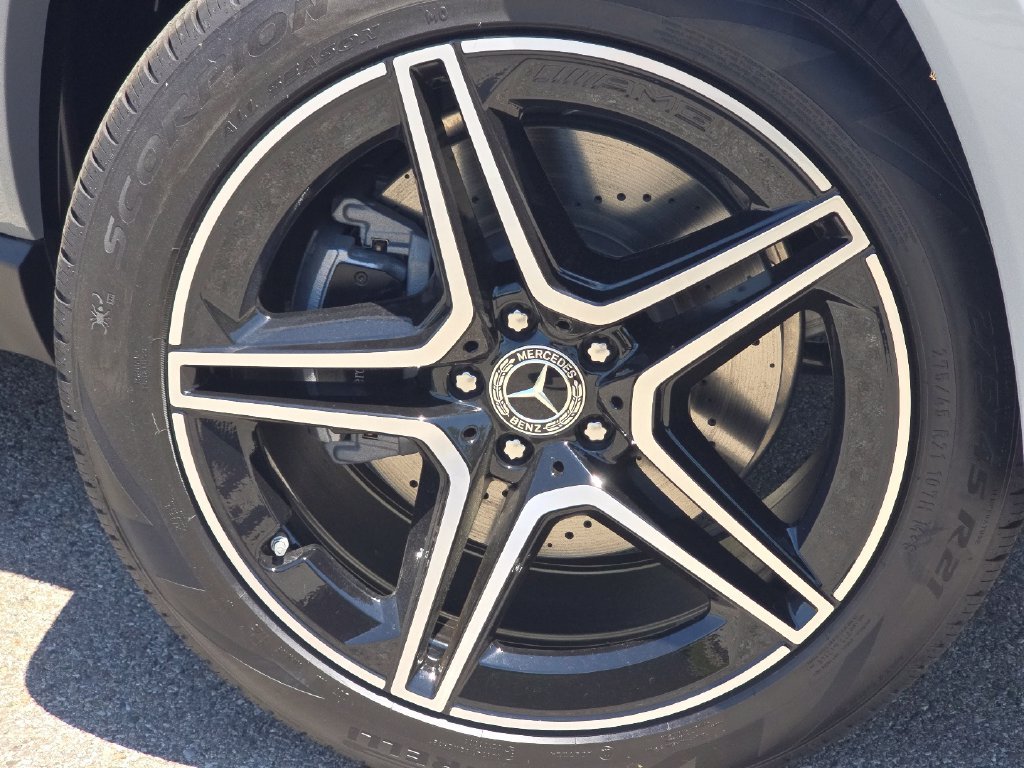 New 2026 Mercedes-Benz GLS 450 4MATIC image 10