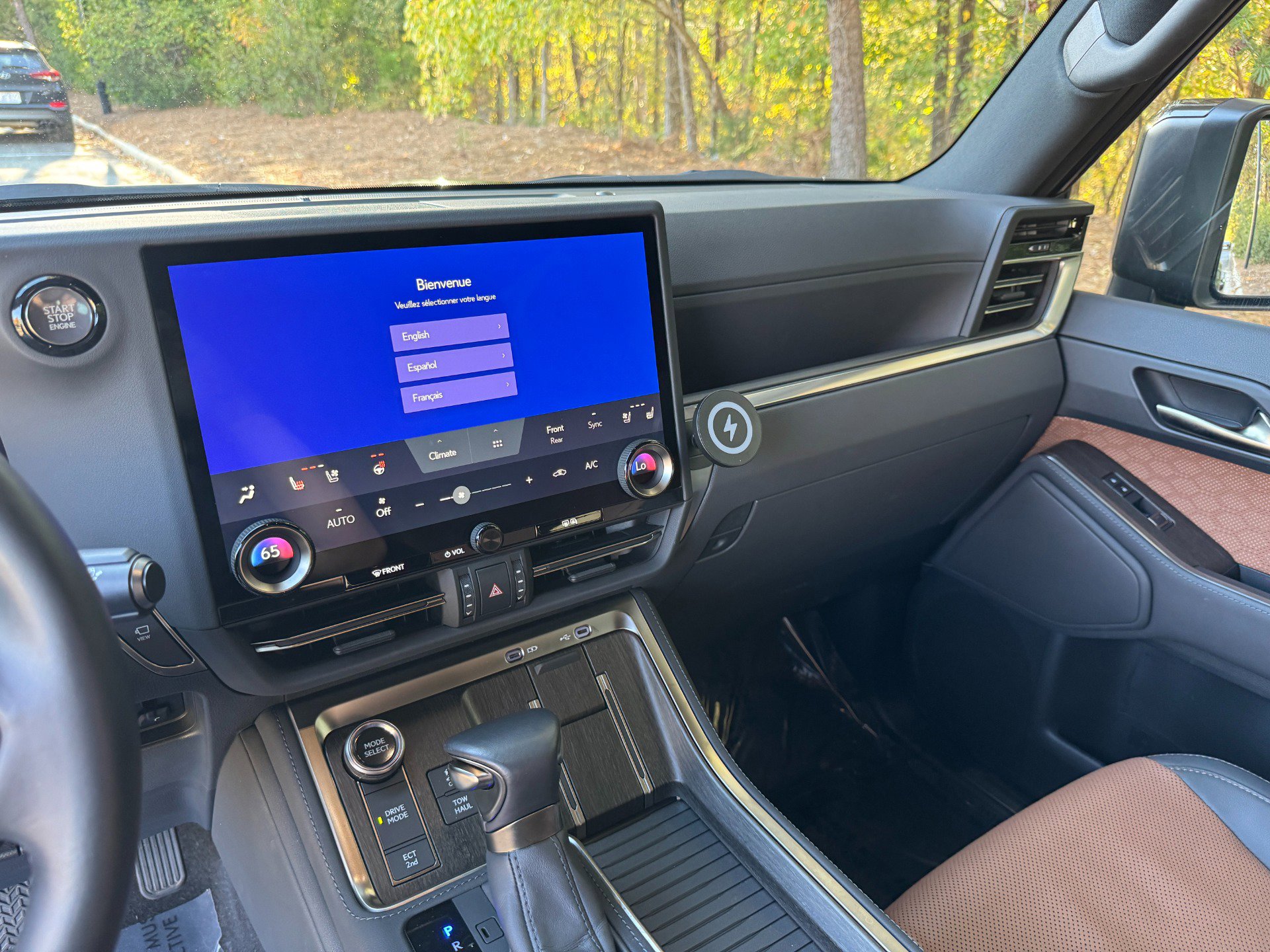 Used 2024 Lexus GX 550 image 32