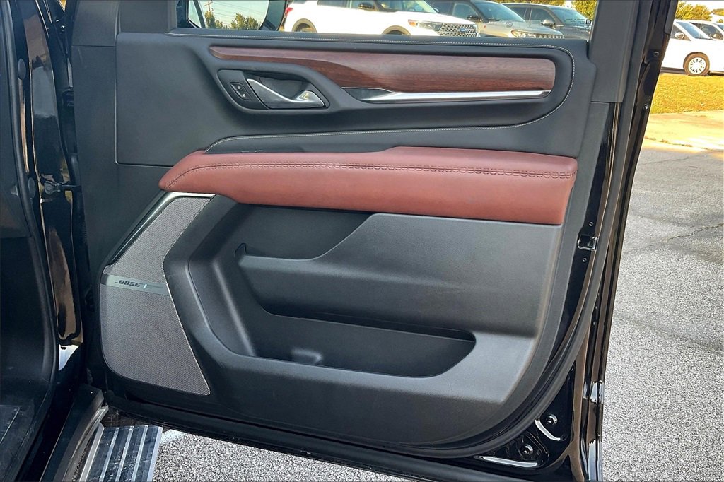 Used 2023 GMC Yukon Denali Ultimate image 24